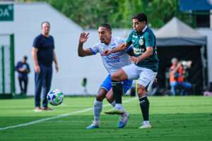 Goiás 4 x 6 Bahia - Tricolor deixa o Z4 em jogo eletrizante de 10 gols