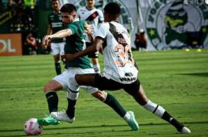 Após empate com Vasco, Goiás diminui chances de permanência no Brasileirão
