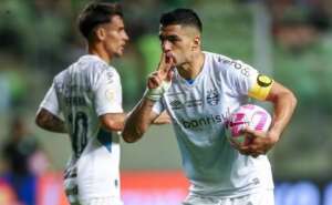 América-MG 3 x 4 Grêmio - Com 3 viradas, Tricolor vence e dorme no G4