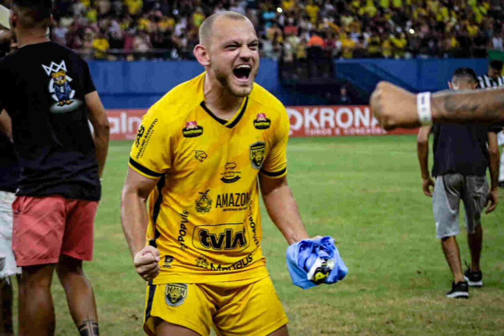 Série C: ‘Rei do acesso’, volante do Amazonas prega foco pelo título