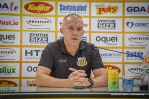 Técnico do Novorizontino analisa derrota para o Botafogo-SP e fala sobre o futuro na Série B