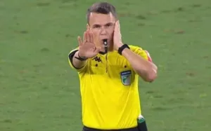 Fluminense detona arbitragem em empate com Corinthians: 'Desastrosa, vergonhosa e tendenciosa'