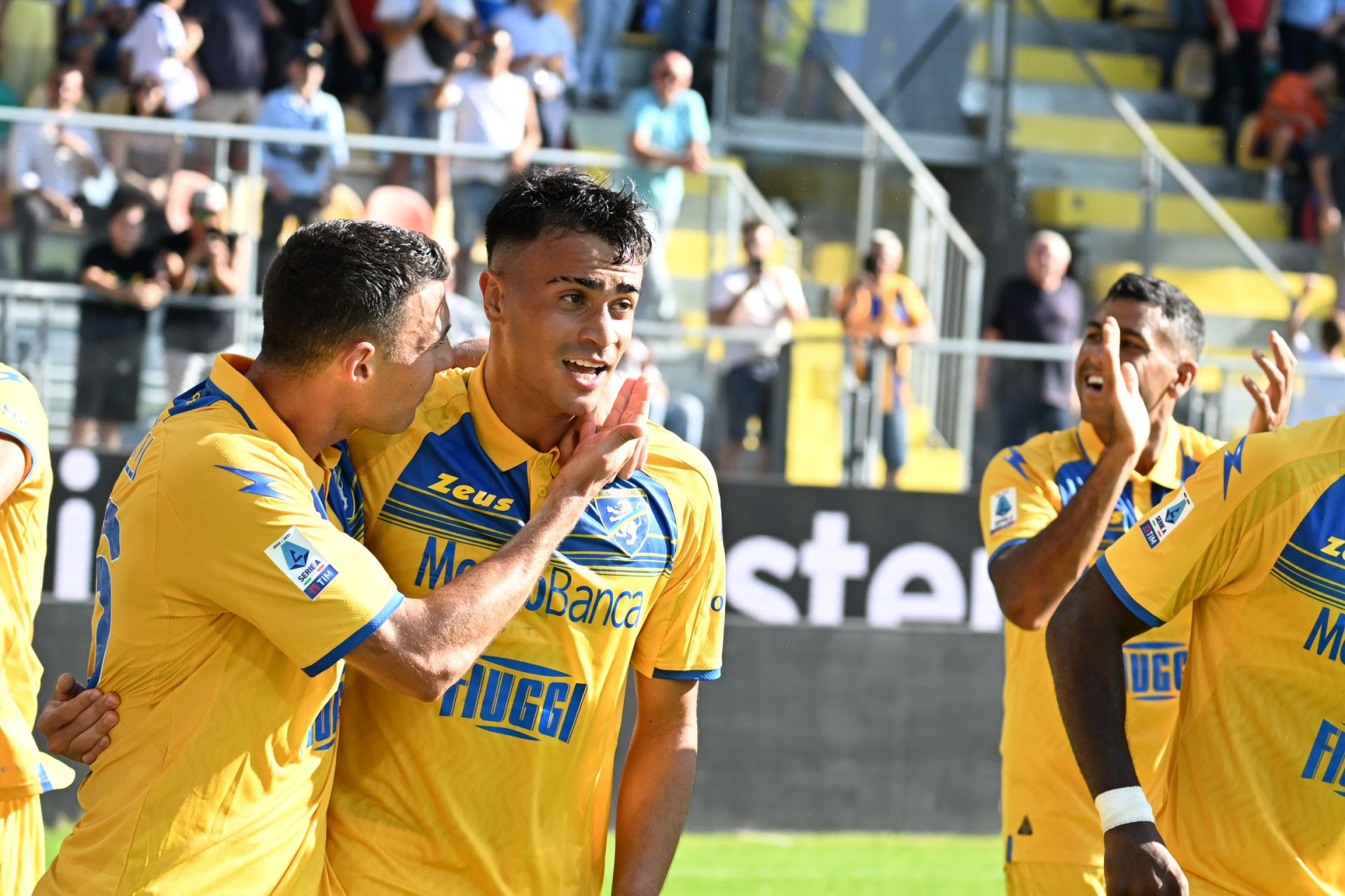 Italiano: Reinier estreia com gol e abre caminho para vitória do Frosinone