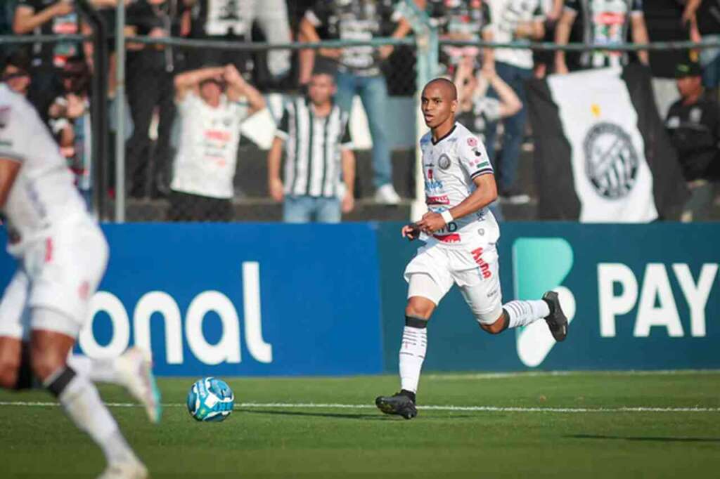 Série C: Operário-PR anuncia a renovação com mais um titular