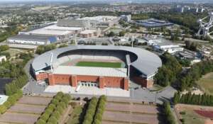 Polícia belga diz que matou atirador que causou a morte de dois torcedores perto de estádio