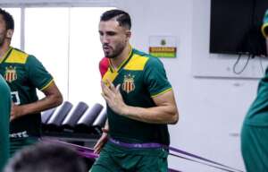 Série B: Goleiro do Sampaio Corrêa confia em bom resultado: 'Temos condições'