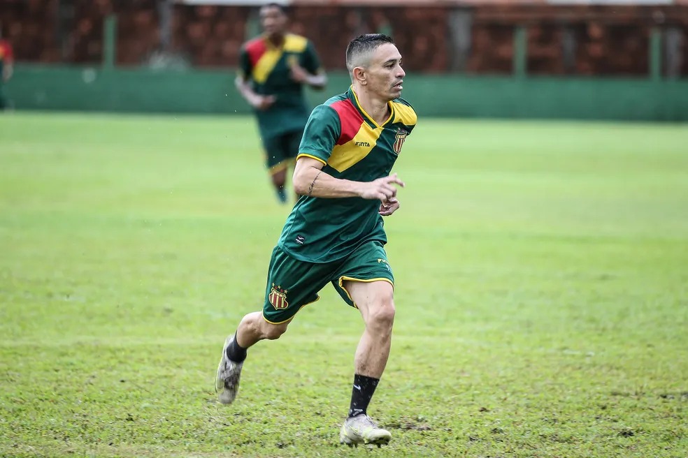 Pimentinha é a esperança de gols do Sampaio Corrêa (Foto: Ronald Felipe/SCFC)