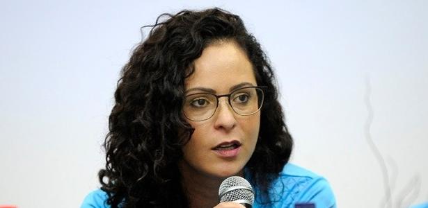 FPF anuncia desligamento de Ana Paula de Oliveira da Comissão Estadual de Arbitragem