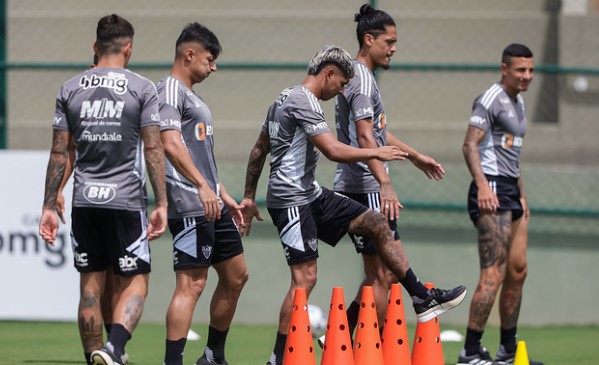 Fortaleza x Atlético-MG hoje; veja horário e onde assistir ao vivo