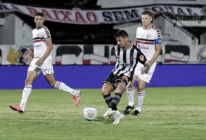 Botafogo-PB deve anunciar no mínimo seis saídas de atletas em breve