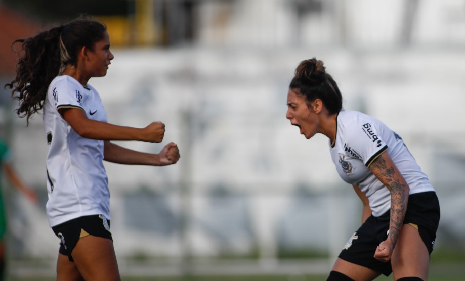PAULISTA FEMININO SUB-20: Corinthians vence Santos sai na frente na semifinal