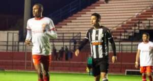 Figueirense terá dois desfalques na defesa para o clássico contra o Avaí na Copa SC