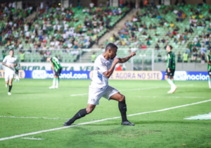 BRASILEIRÃO: Palmeiras vence e diminui a vantagem do líder; Grêmio vence em jogo de 7 gols