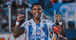 Série C: Artilheiro do Paysandu lamenta gols perdidos, 'Acontece'