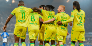 FRANCÊS: Nantes supera Strasbourg fora e salta na tabela