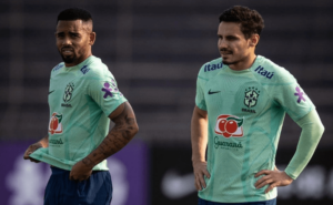 Gabriel Jesus se coloca à disposição de Diniz para atuar em qualquer posição do ataque