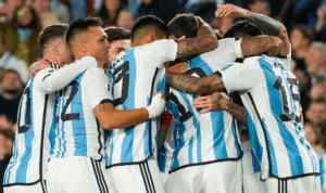 ELIMINATÓRIAS: Com Messi só no 2º tempo, Argentina derrota Paraguai e lidera