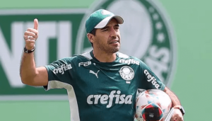 Abel Ferreira elogia 'atitude campeã' do Palmeiras e exalta orgulho após empate