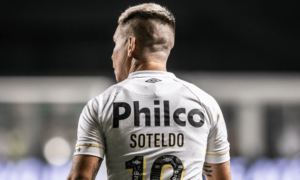 Soteldo ainda sente dores na coxa e Santos irá avaliar camisa 10 antes de clássico