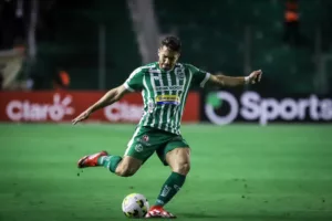 Série B: Meia do Juventude se diz satisfeito após empate com o Vitória 