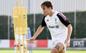 Jogador da Juventus é suspenso por 7 meses em caso de apostas e outros 9 são investigados