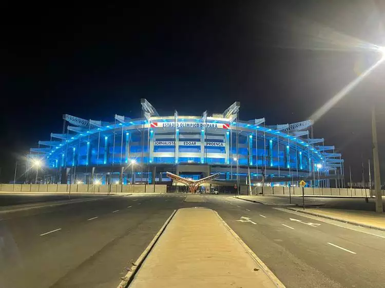 Acesso do Paysandu à Série B tem estádio nas cores do clube e foguetório. Veja detalhes! 2 mang