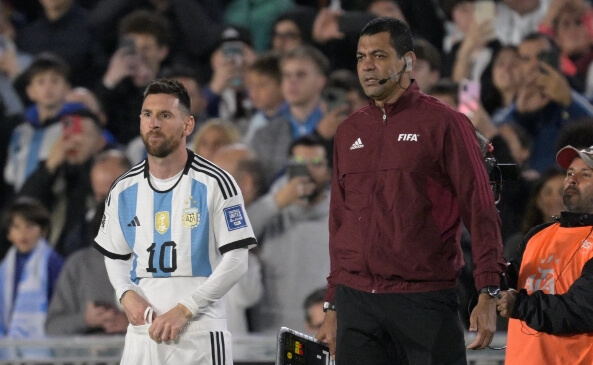 messi argentina eliminatórias paraguai