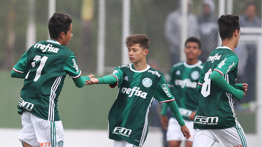 PAULISTA SUB-15: Palmeiras goleia São Paulo e avança; jogos da semifinal são definidos