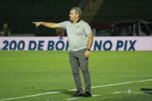 Série B: Criciúma renova com gerente de futebol e Tencati revela sondagem de time da Série A