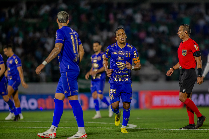 Londrina x Guarani - Duelo de opostos na Série B 2 Guarani enfrenta Londrina ainda sonhando com acesso (Foto: Divulgação/Guarani)