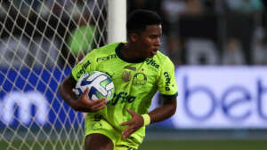 Seleção FI da 31ª rodada do Brasileirão com dupla que 