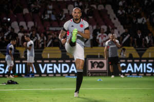 Maicon destaca 