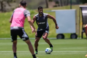 Atlético-MG x Goiás - Com artilheiro Paulinho e retorno de Hulk, Galo quer 