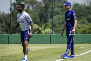 Fortaleza x Cruzeiro - Jogo atrasado marca a estreia de Autuori na Raposa