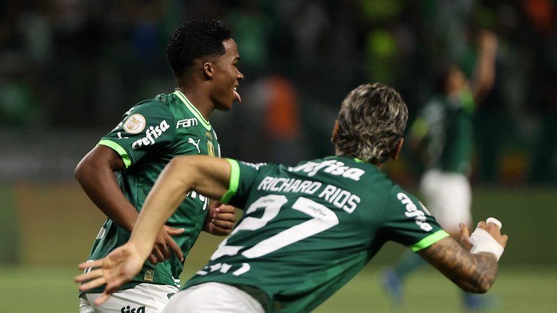 Palmeiras 4 x 0 América-MG – Verdão atropela e coloca mão na taça!