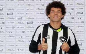 Camilo pode assinar com o Remo após fim de passagem pelo Mirassol