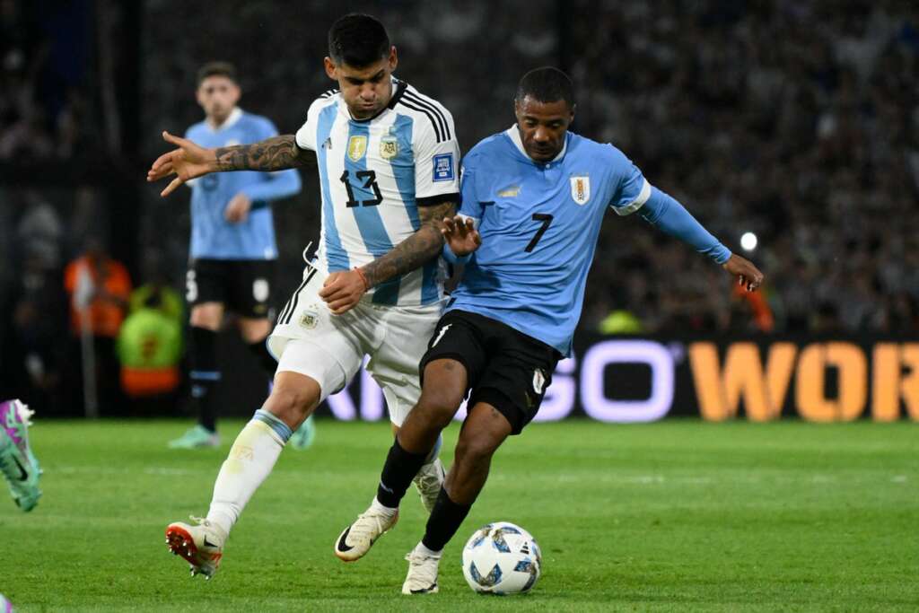 ELIMINATÓRIAS: Uruguai vence Argentina e faz a festa na La Bombonera