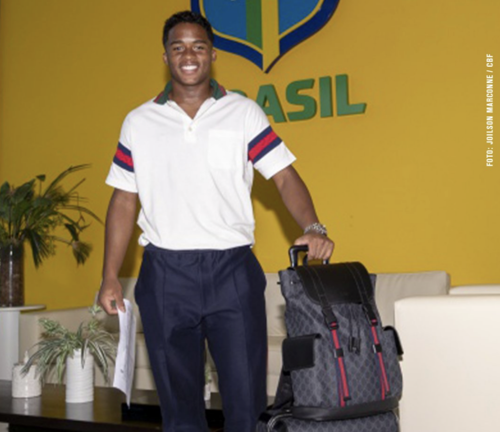 Endrick recusa “desfile de moda” e gera semelhança a Pelé em sua apresentação na seleção brasileira