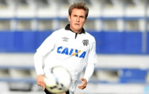 Paulista A3: Votuporanguense acerta com Bady, ex-Athletico