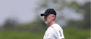 Mano espera que ataque corintiano funcione após dias de trabalhos: 'Criar e concluir melhor'