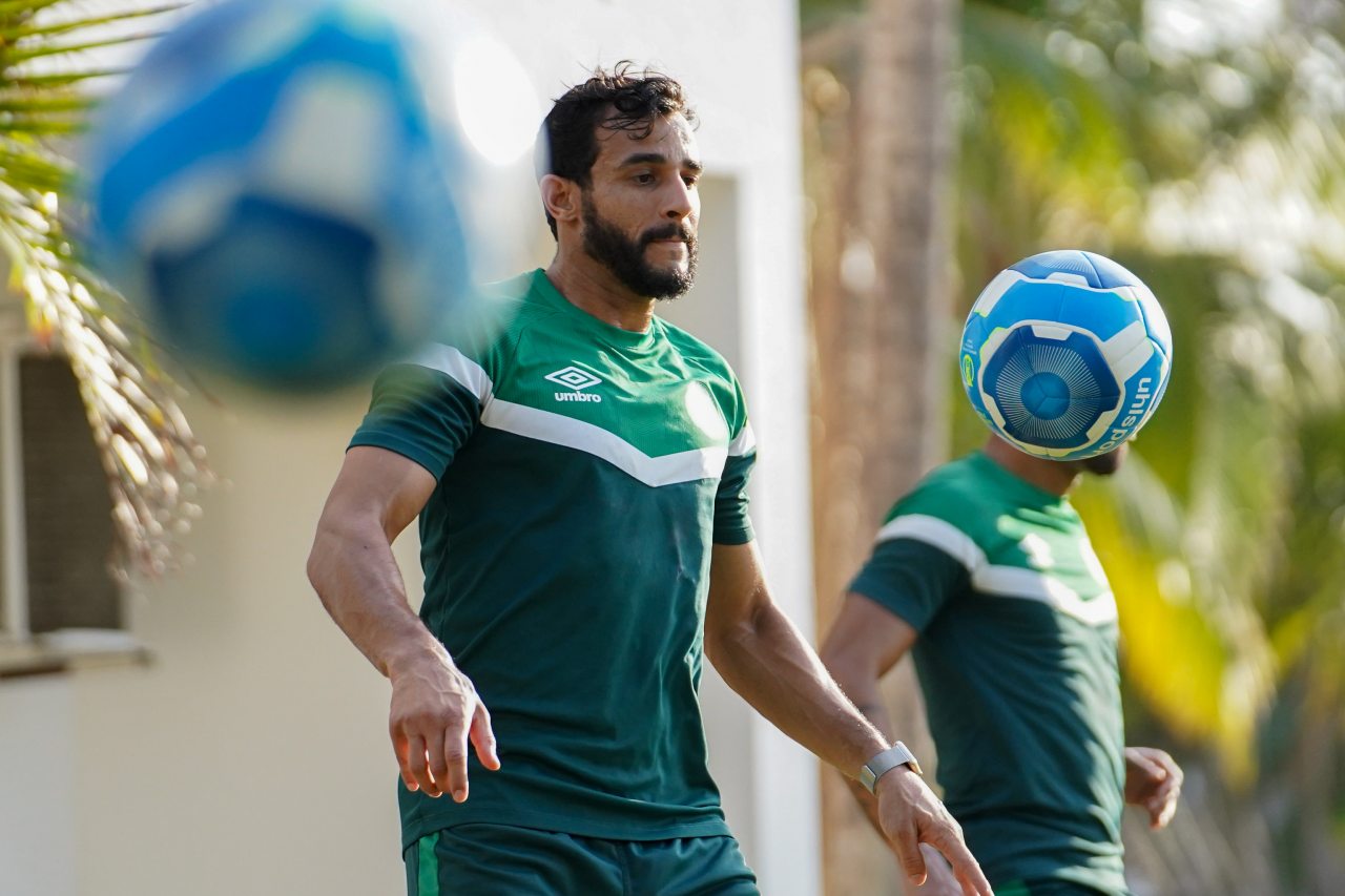 Henrique Dourado Chapecoense 3