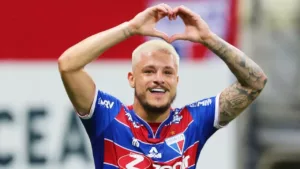 Em reta final de contrato, Lucas Crispim vai deixar o Fortaleza rumo ao exterior