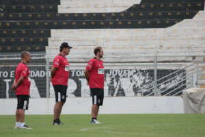 Série B: Com problemas na lateral, Ponte Preta aguarda por Maílton para 'jogo da vida'