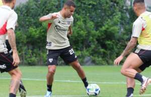 Sao Paulo ajusta posicionamento e bolas paradas para superar o Cruzeiro