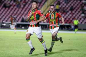 Sampaio Corrêa vence Avaí e respira. Confira classificação atualizada da Série B!