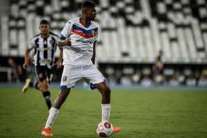 Paulista A2: Taubaté anuncia meia que estava no Resende-RJ