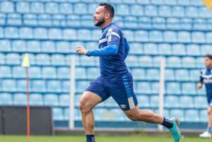 Série B: Meia do Avaí reforça importância de duelo com a Ponte Preta: 'Jogo crucial'