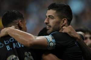 Grêmio 1 x 0 Bahia - Com gol de Suárez, sempre ele, Tricolor engata 4ª vitória seguida e sonha