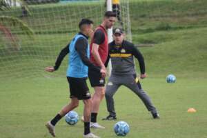 Série B: Com dúvida no meio de campo, Criciúma fecha preparação para duelo contra o ABC
