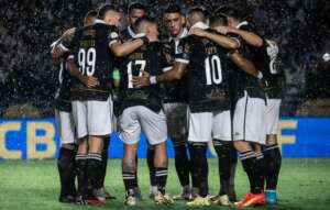 'Estou convencido de que não vamos cair', diz técnico do Vasco